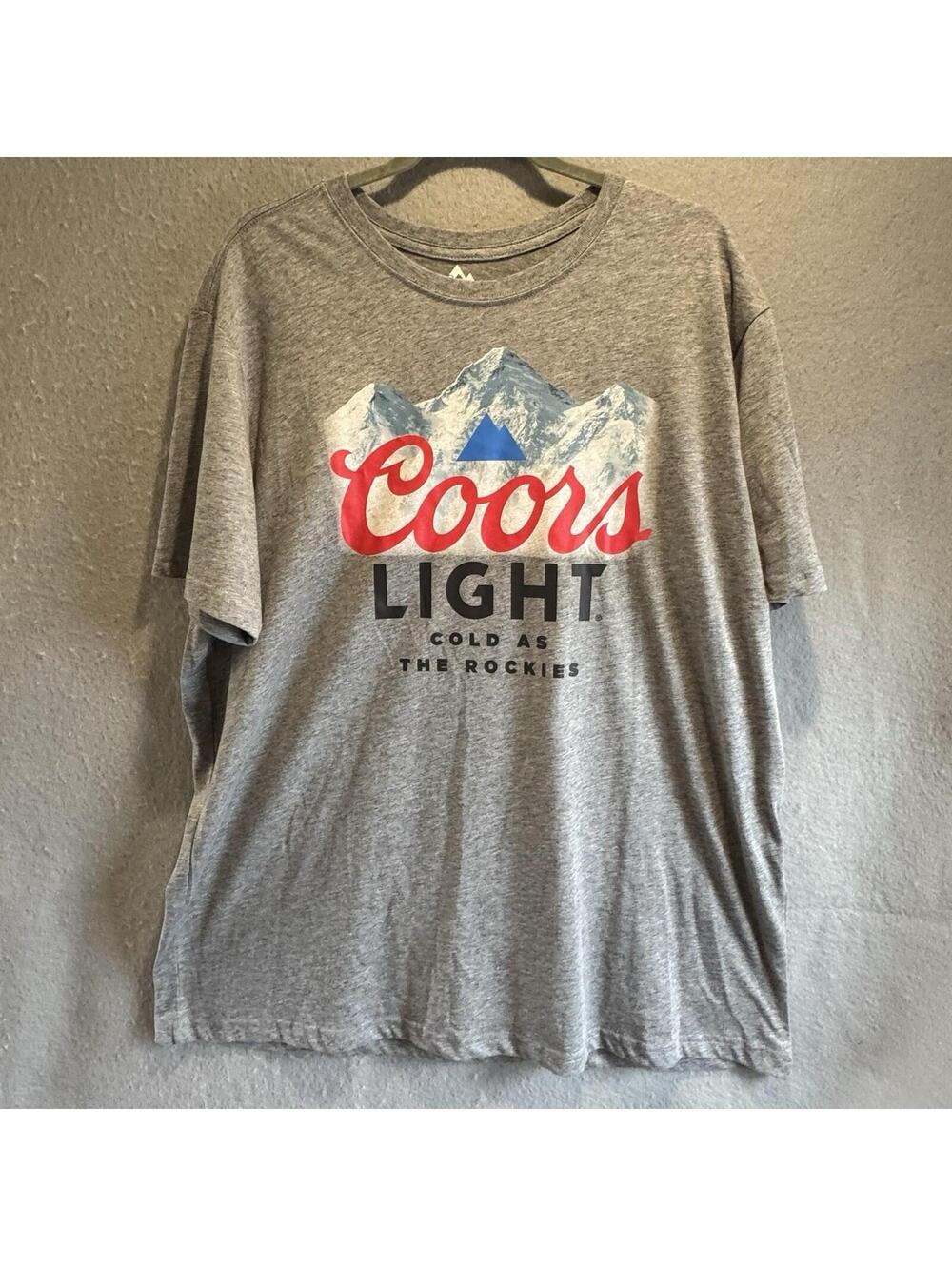 Coors Light T-Shirt Mens XXL Cold As The Rockies Beer Gray Graphic Print 2XL